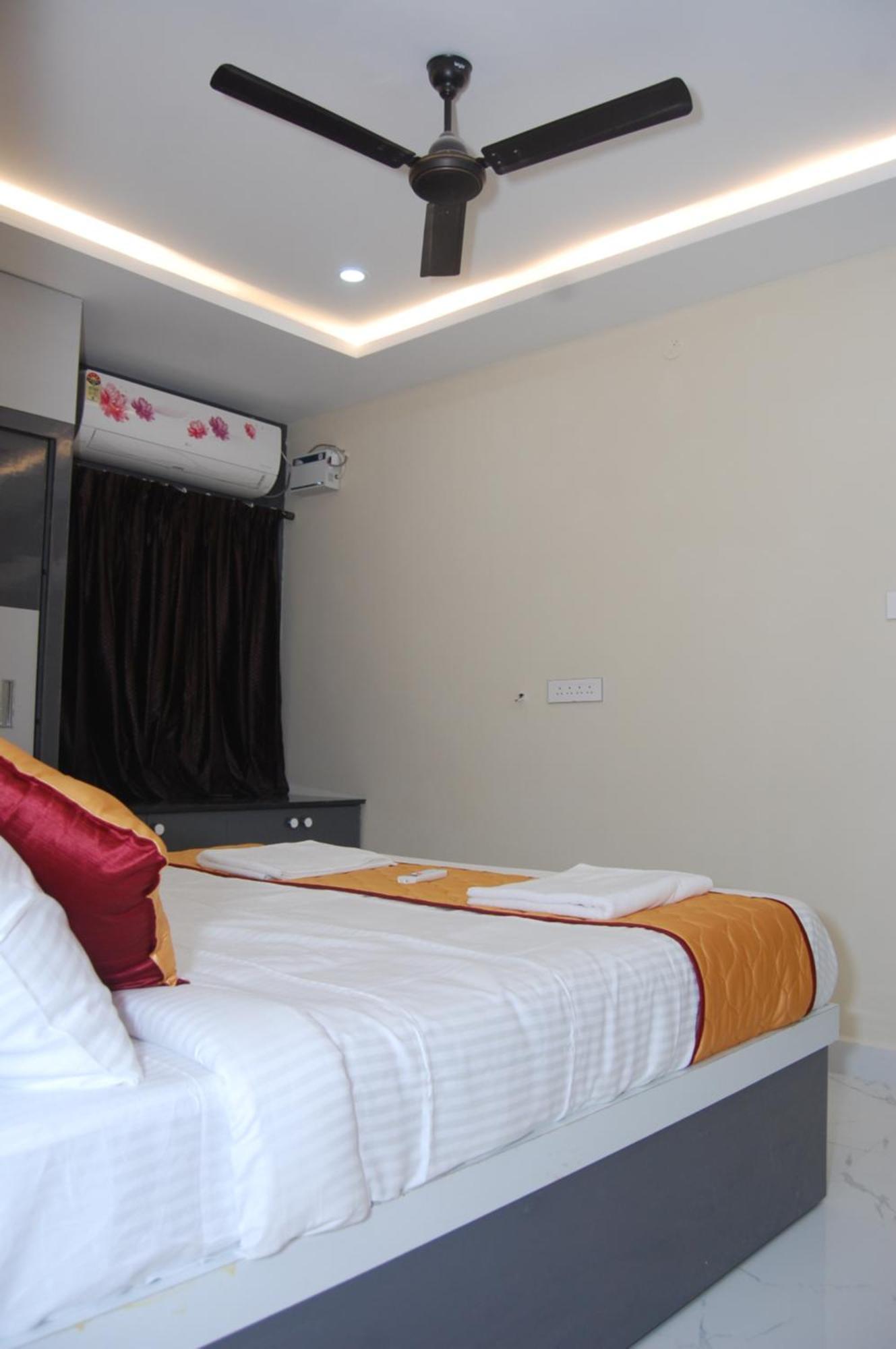 Nest Inn Homestay 티루파티 외부 사진